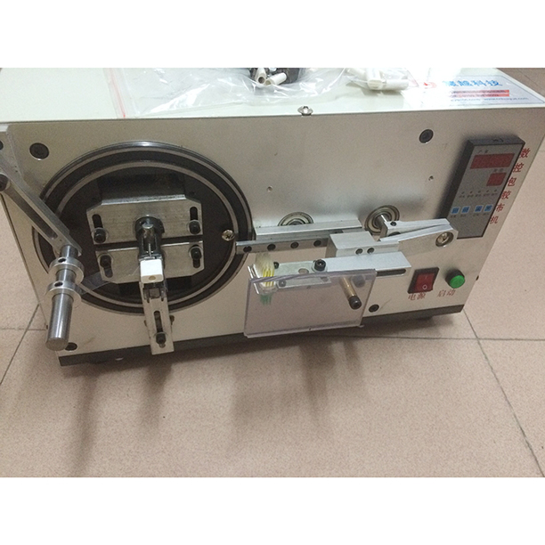 自動(dòng)包膜機(jī)實(shí)物圖 自動(dòng)包膜機(jī)實(shí)物圖